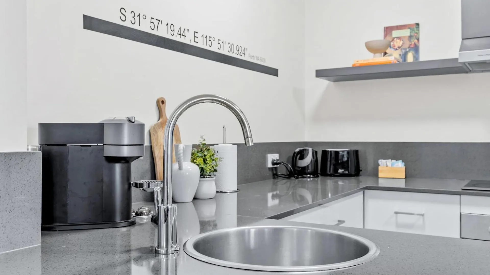 Hay Street Cbd Apartment Close To Swan River Перт Австралия