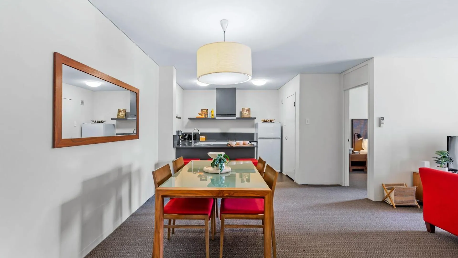 Hay Street Cbd Apartment Close To Swan River Перт