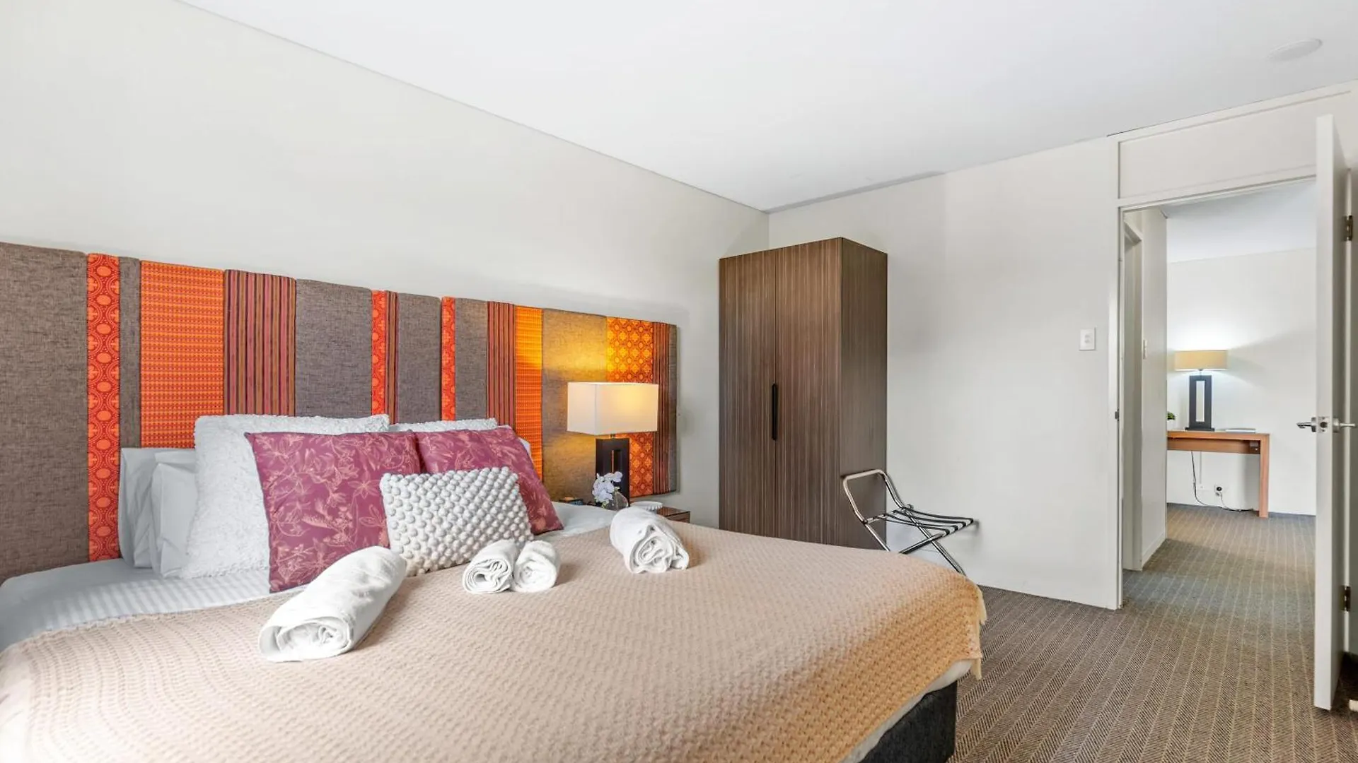 Hay Street Cbd Apartment Close To Swan River Перт